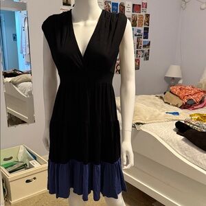 Ella Moss Black and Blue Sleeveless Dress